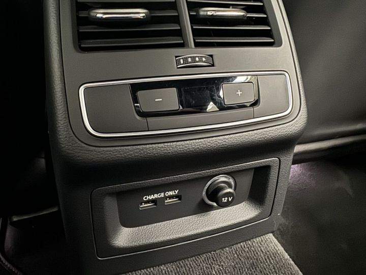 Audi RS4 29 TFSI quattro 450 |Carbon | LED | Caméra | Pack Dynamic / B&O / Entretien AUDI / Garantie 12 mois Prémium - 13