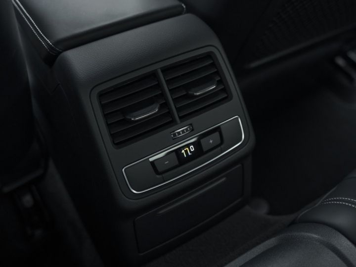 Audi RS5 *Full carbon* - 28