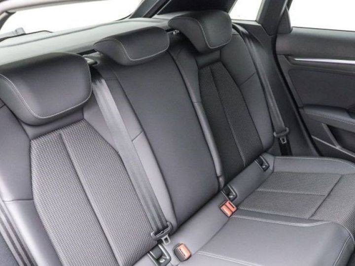 Audi S3 S3 Sportback Matrix ACC HUD KEYLESS PANO VIRTUAL - 5
