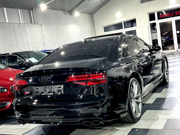 Audi S8 Plus 40 V8 TFSI Pack Carbon Ceramic Black Edition - 3